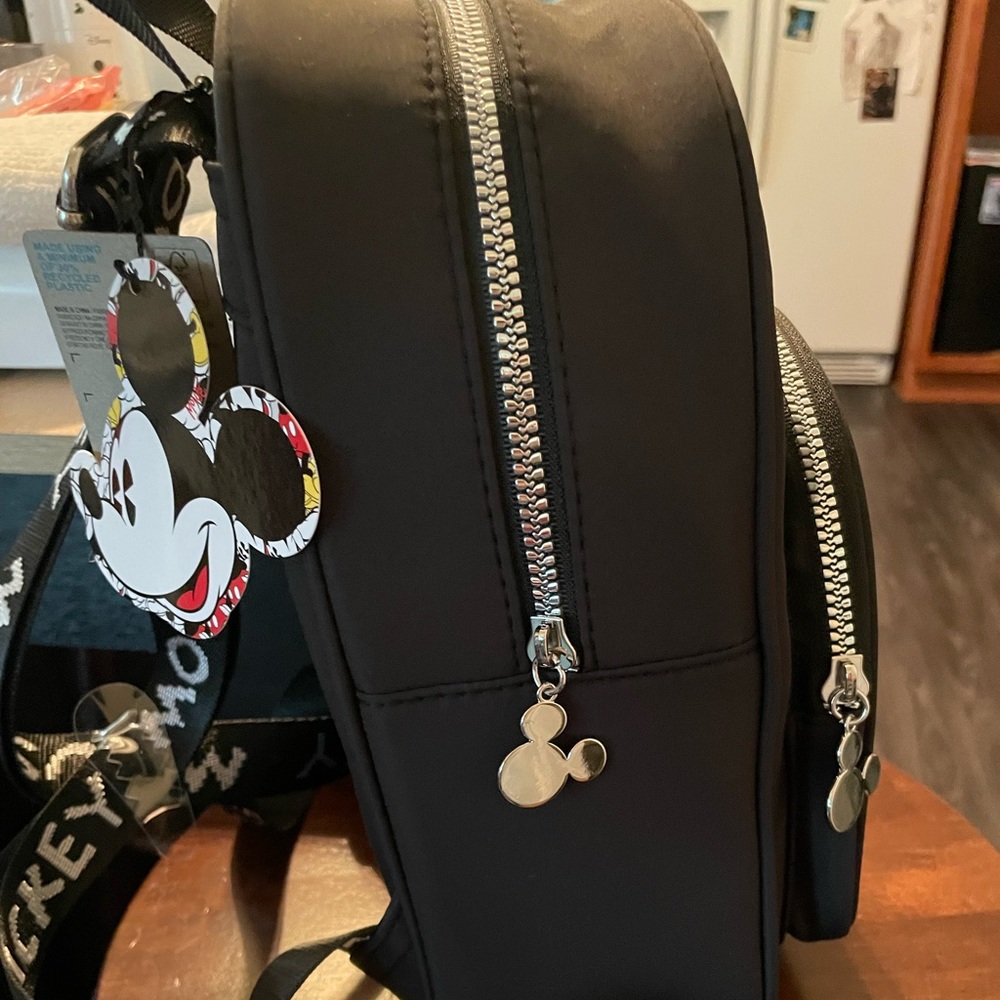 Mickey Mouse backpack - Picture 3 of 3